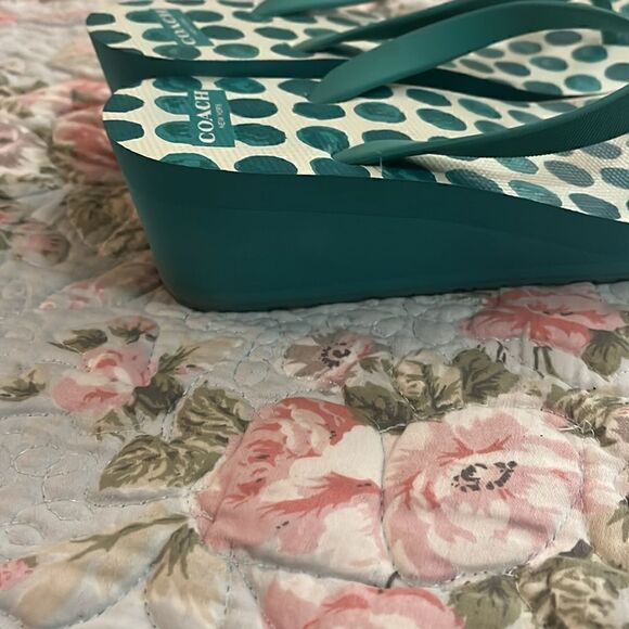 Coach sandals - Picture 4 of 7